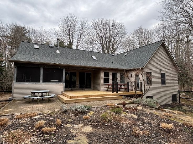 Emerald Green Roof Replacement
